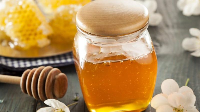 Uống mật ong khi nào là tốt cho hệ tiêu hóa?